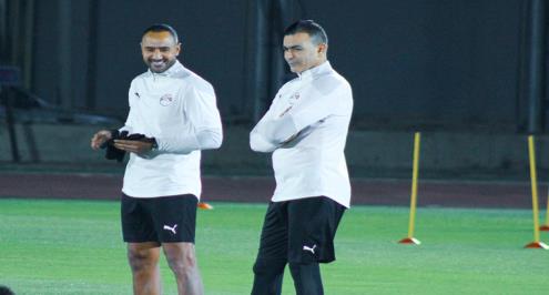 تجربة مع ميدو وكيروش.. ماذا قدم المدرب محمد شوقي قبل مهمته مع الأهلي؟